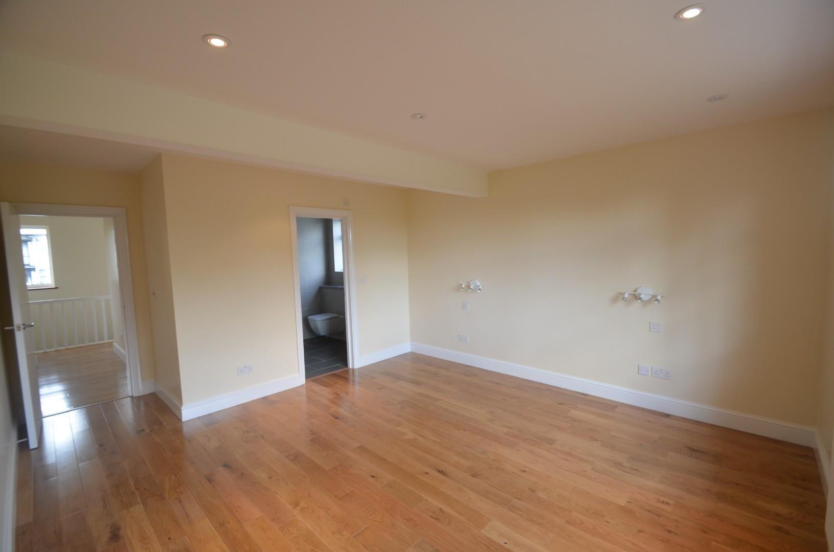 Newcombe Park, Mill Hill